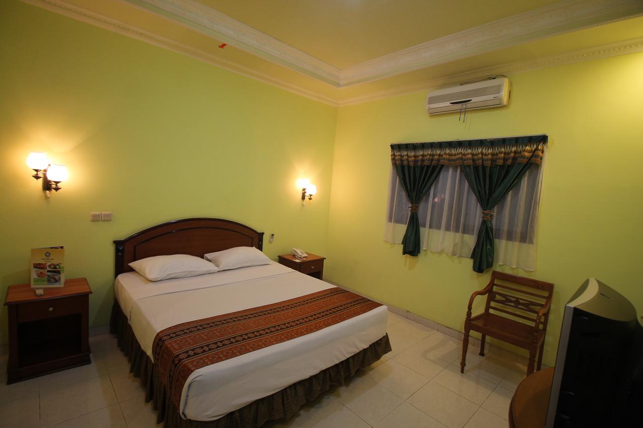 Hotel Tjiptorini Jaya Yogyakarta Ngoại thất bức ảnh